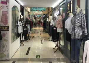 堅(jiān)強(qiáng)生存，孕育轉(zhuǎn)型 探訪深圳三大服裝批發(fā)市場(chǎng)的堅(jiān)韌與蛻變